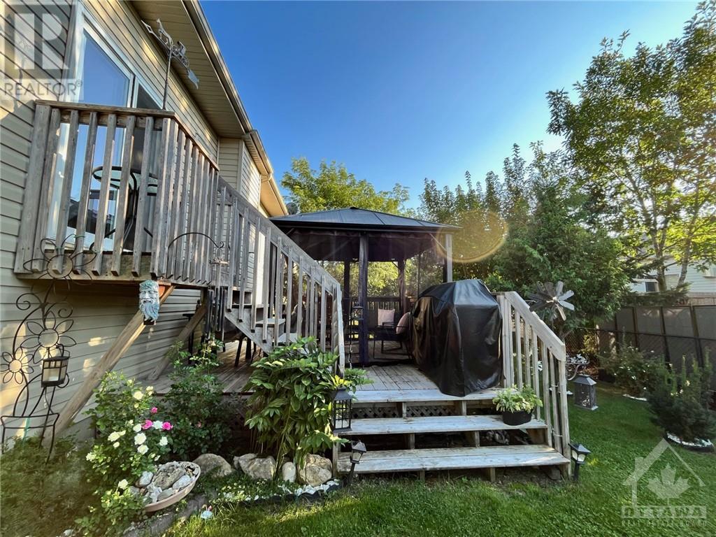 5 Edward Vince Evans Court, Arnprior, Ontario  K7S 0C6 - Photo 6 - 1358690