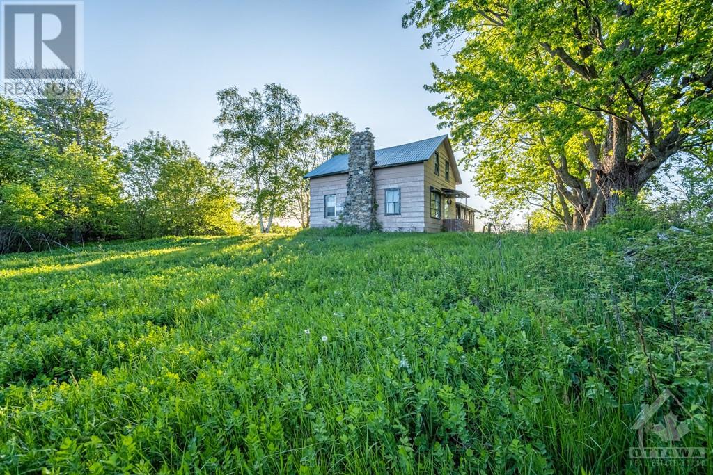 2720 Wylie Road, Glen Robertson, Ontario  K0B 1H0 - Photo 3 - 1358498
