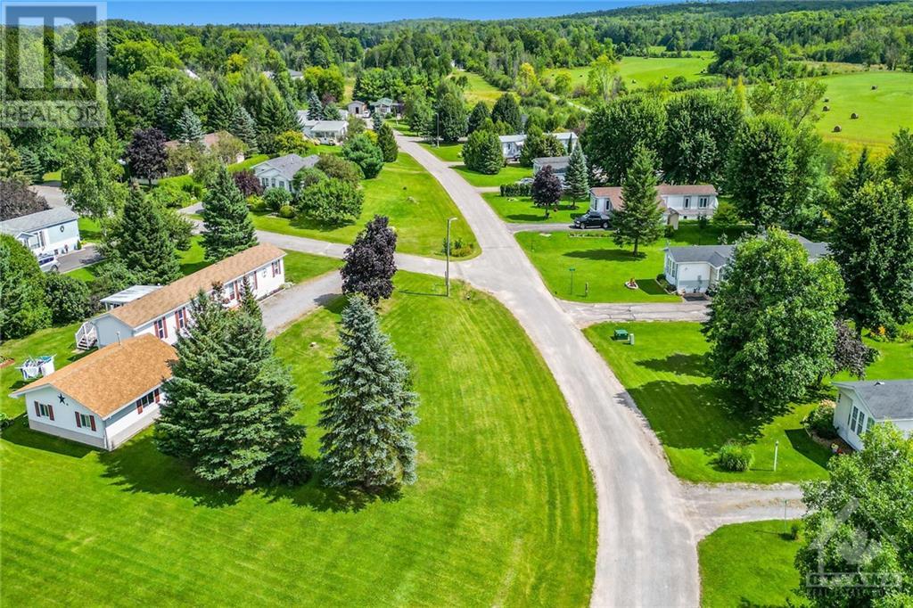 65 Pleasant View Drive, Horton, Ontario  K7V 0A5 - Photo 4 - 1358500