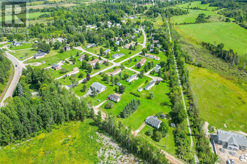 65 Pleasant View Drive, Horton, Ontario  K7V 0A5 - Photo 7 - 1358500