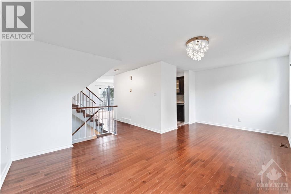 93 Castlegreen Private, Ottawa, Ontario  K1T 3N3 - Photo 8 - 1357479