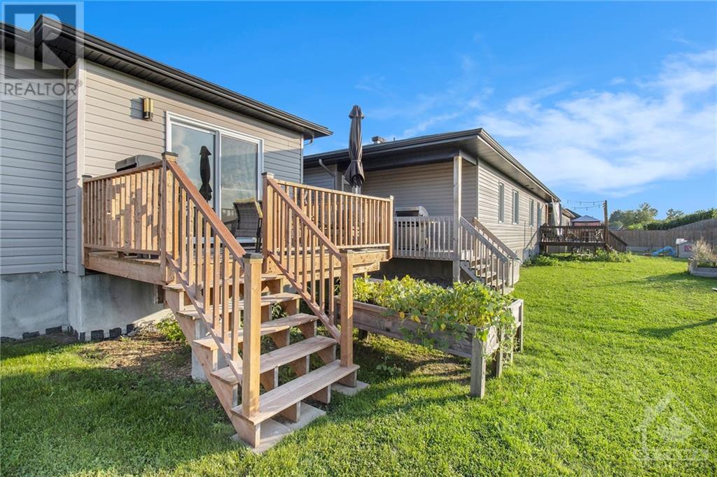 34 Clover Lane, Long Sault, Ontario  K0C 1P0 - Photo 5 - 1358714