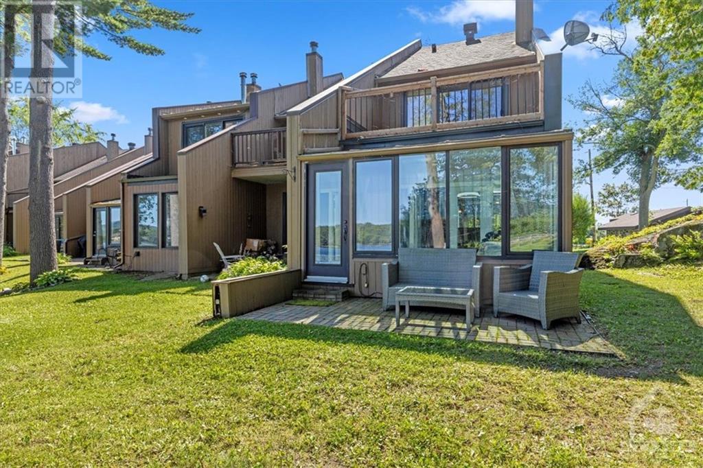 2890 Presqu'ile Road Unit#1, Lefaivre, Ontario  K0B 1J0 - Photo 2 - 1358892