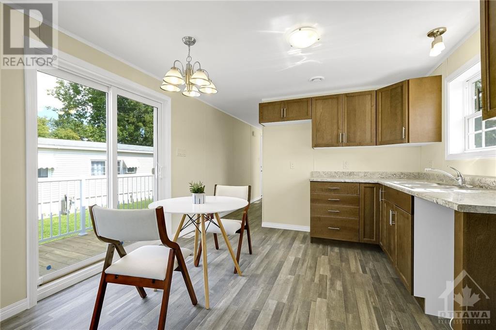 11 Bonner Street, Nepean, Ontario  K2H 7S9 - Photo 14 - 1358694