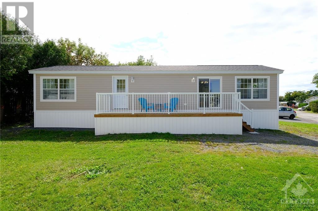 11 Bonner Street, Nepean, Ontario  K2H 7S9 - Photo 5 - 1358694
