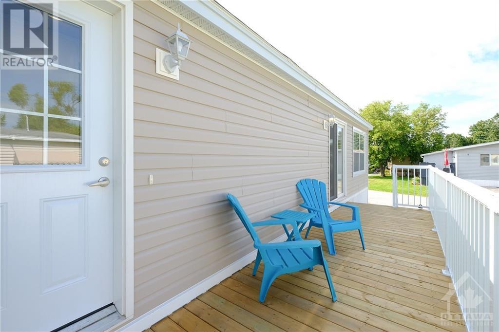 11 Bonner Street, Nepean, Ontario  K2H 7S9 - Photo 7 - 1358694