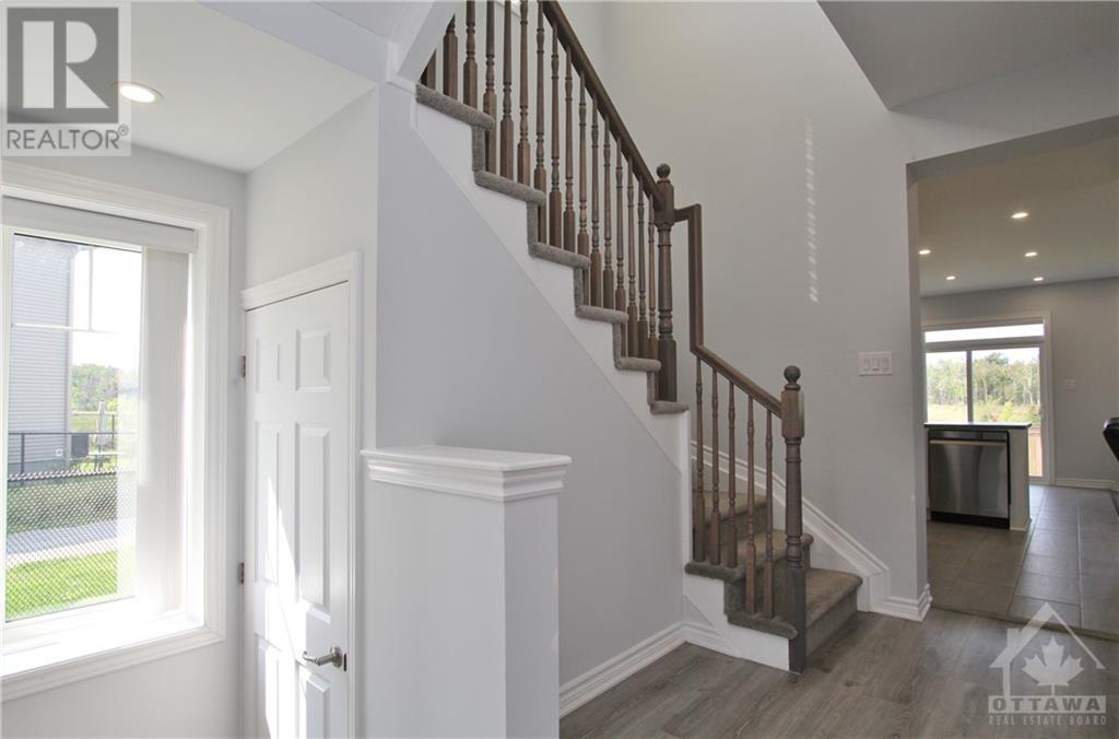 116 Unity Place, Ottawa, Ontario  K2S 2Y8 - Photo 3 - 1358736