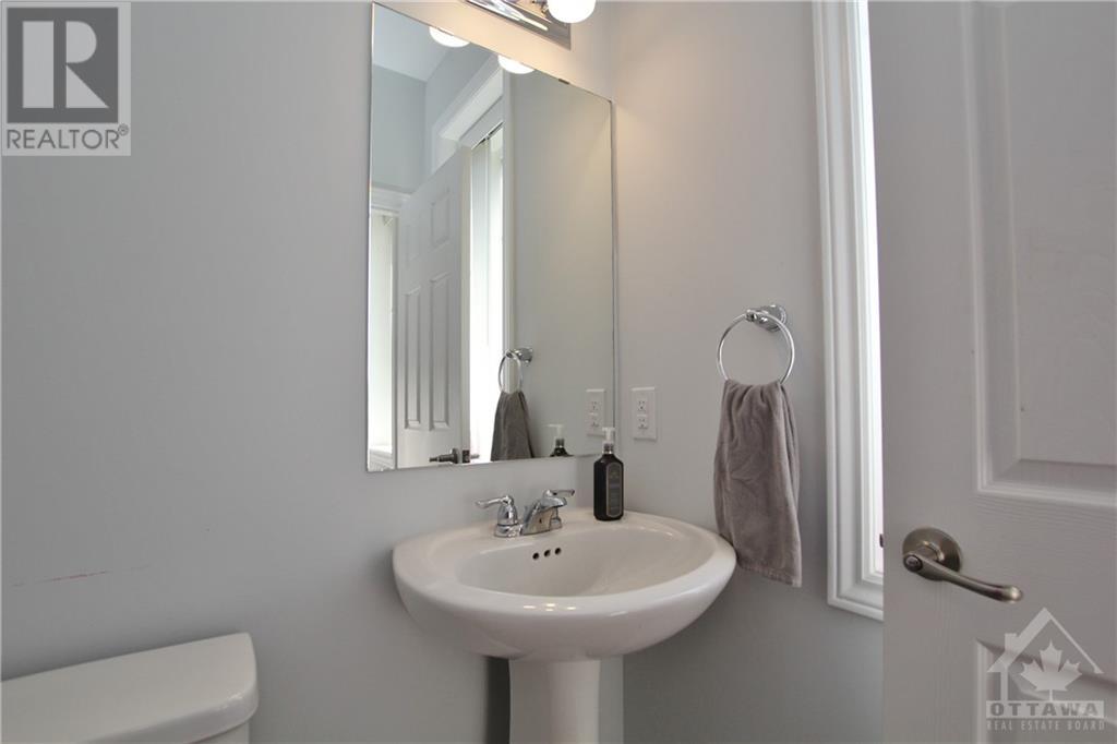 116 Unity Place, Ottawa, Ontario  K2S 2Y8 - Photo 5 - 1358736