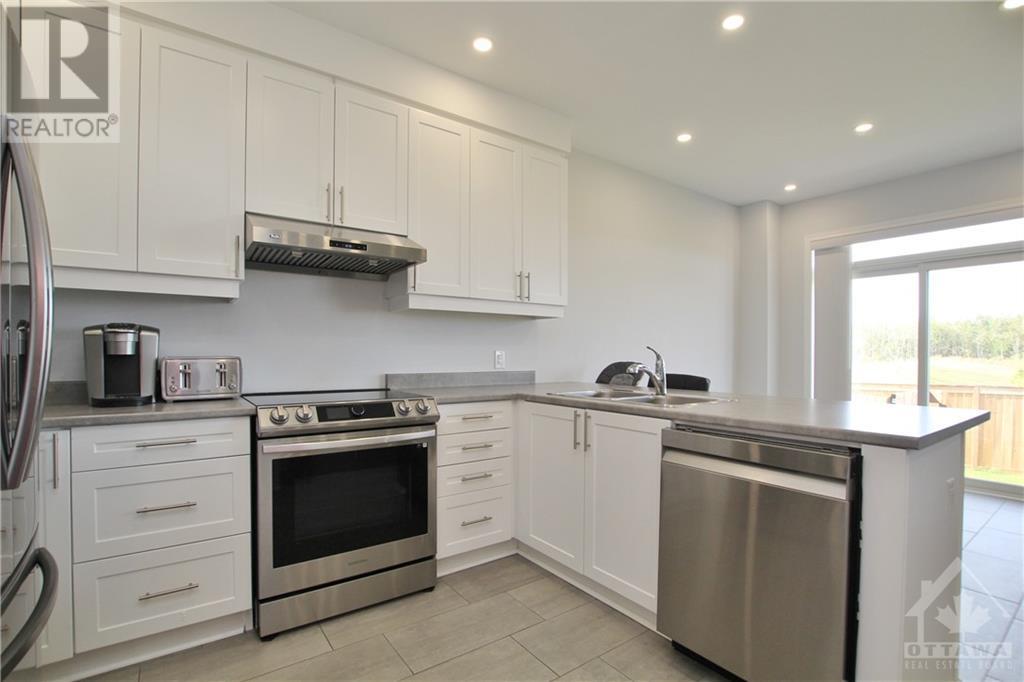 116 Unity Place, Ottawa, Ontario  K2S 2Y8 - Photo 6 - 1358736