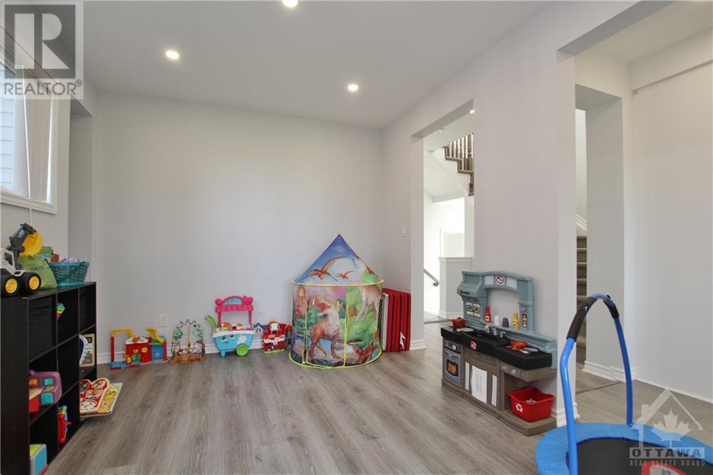 116 Unity Place, Ottawa, Ontario  K2S 2Y8 - Photo 9 - 1358736