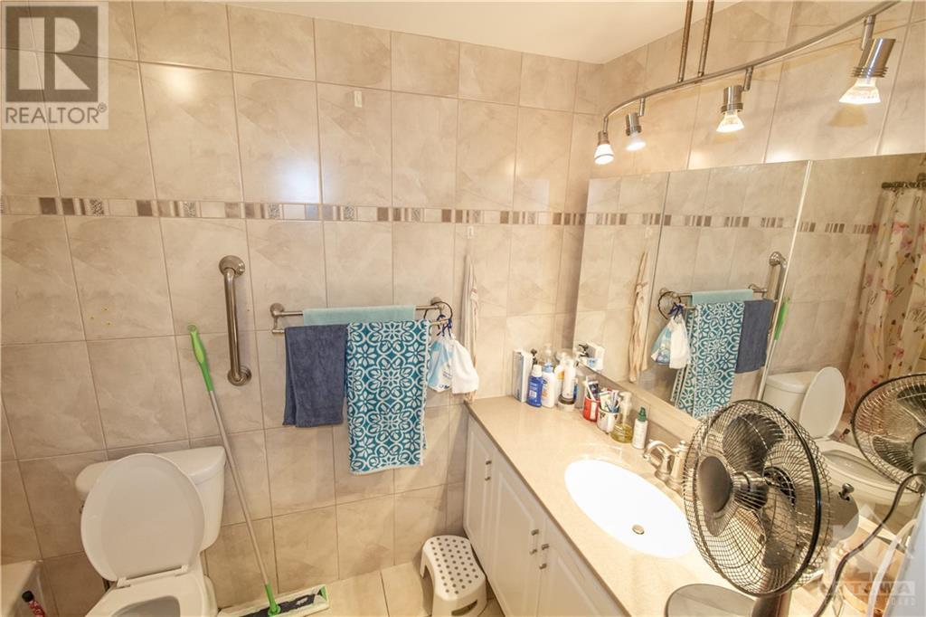 1465 Baseline Road Unit#604, Ottawa, Ontario  K2C 3L9 - Photo 16 - 1352653