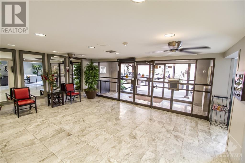 1465 Baseline Road Unit#604, Ottawa, Ontario  K2C 3L9 - Photo 4 - 1352653