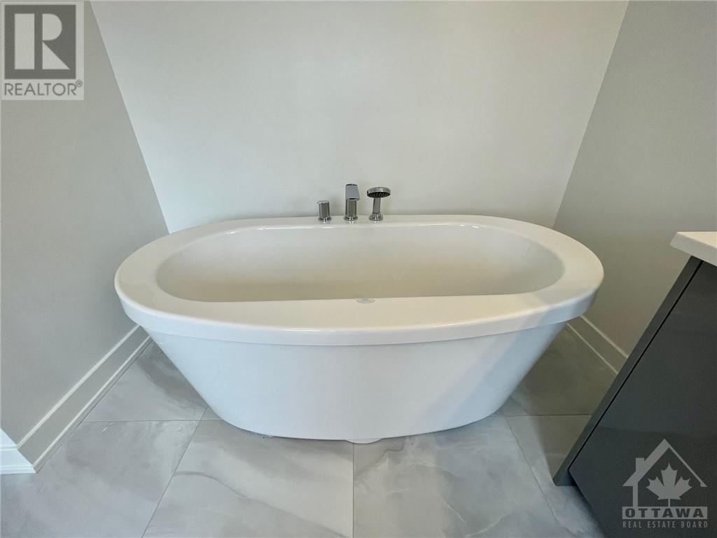 315 Chamomile Way, Ottawa, Ontario  K1T 0X1 - Photo 22 - 1358924