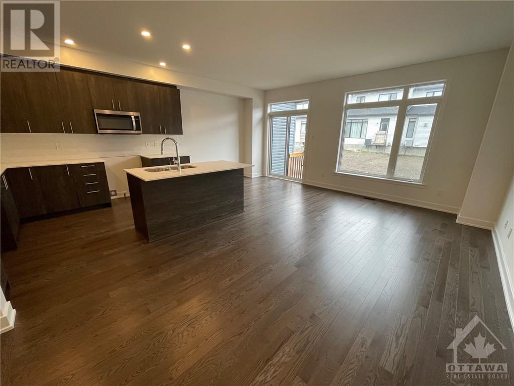 92 Nettle Crescent, Ottawa, Ontario  K1T 0W8 - Photo 5 - 1358923