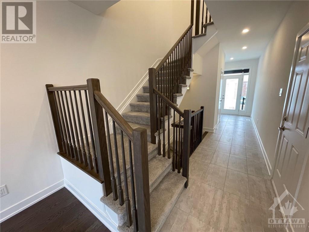 92 Nettle Crescent, Ottawa, Ontario  K1T 0W8 - Photo 8 - 1358923