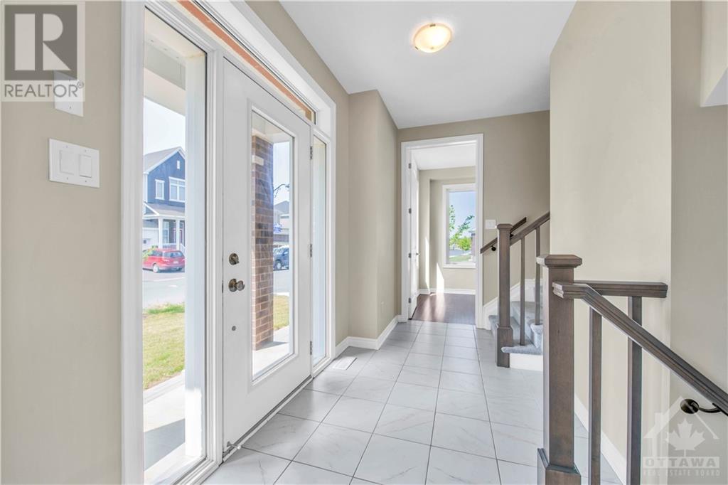 494 Sturnidae Street, Ottawa, Ontario  K2J 6W9 - Photo 3 - 1358139