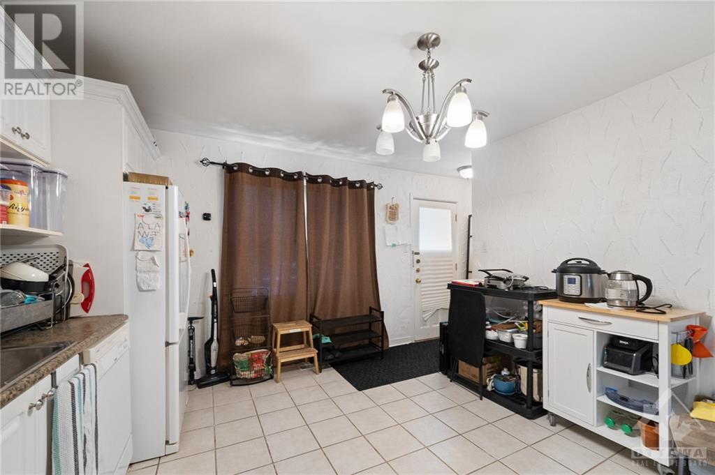 363 Larouche Street, Ottawa, Ontario  K1L 7L1 - Photo 11 - 1358601
