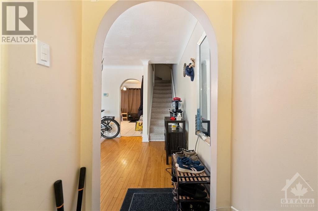 363 Larouche Street, Ottawa, Ontario  K1L 7L1 - Photo 2 - 1358601