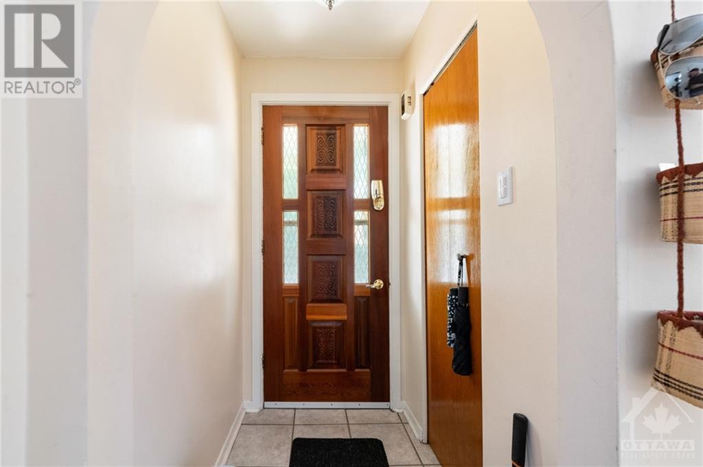 363 Larouche Street, Ottawa, Ontario  K1L 7L1 - Photo 3 - 1358601