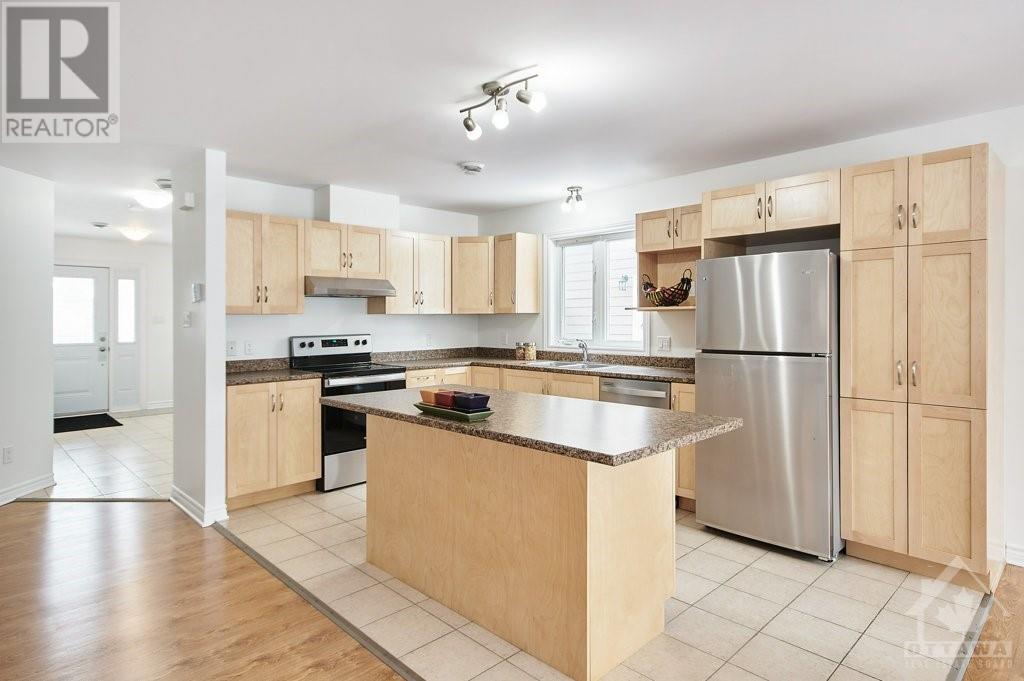 1176/1176a South Russell Road, Russell, Ontario  K4R 1B2 - Photo 4 - 1358671