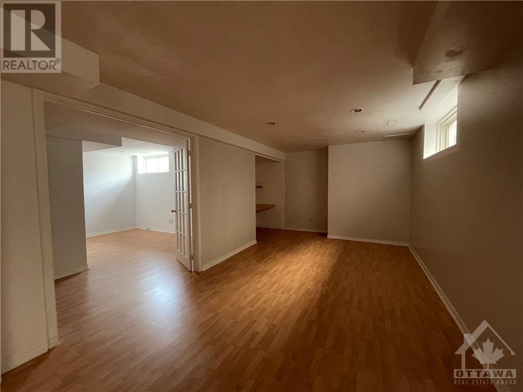 32 Kenins Crescent, Kanata, Ontario  K2K 3E5 - Photo 16 - 1358933