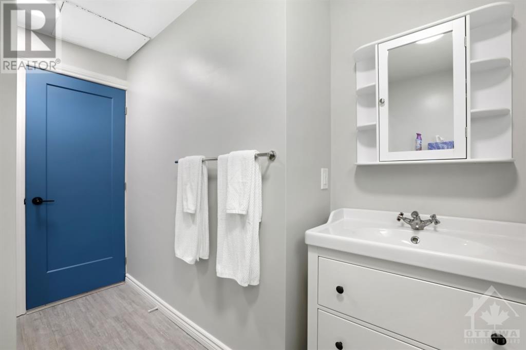 31 Evergreen Lane, Portland, Ontario  K0G 1V0 - Photo 10 - 1358739
