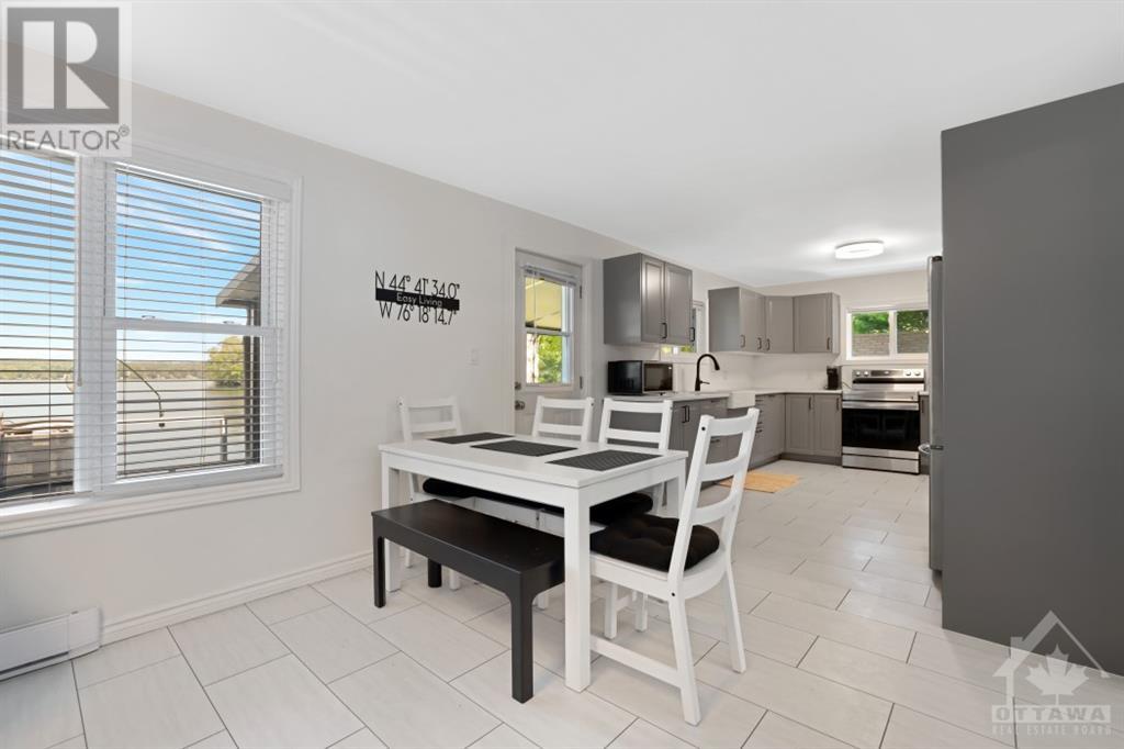 31 Evergreen Lane, Portland, Ontario  K0G 1V0 - Photo 4 - 1358739