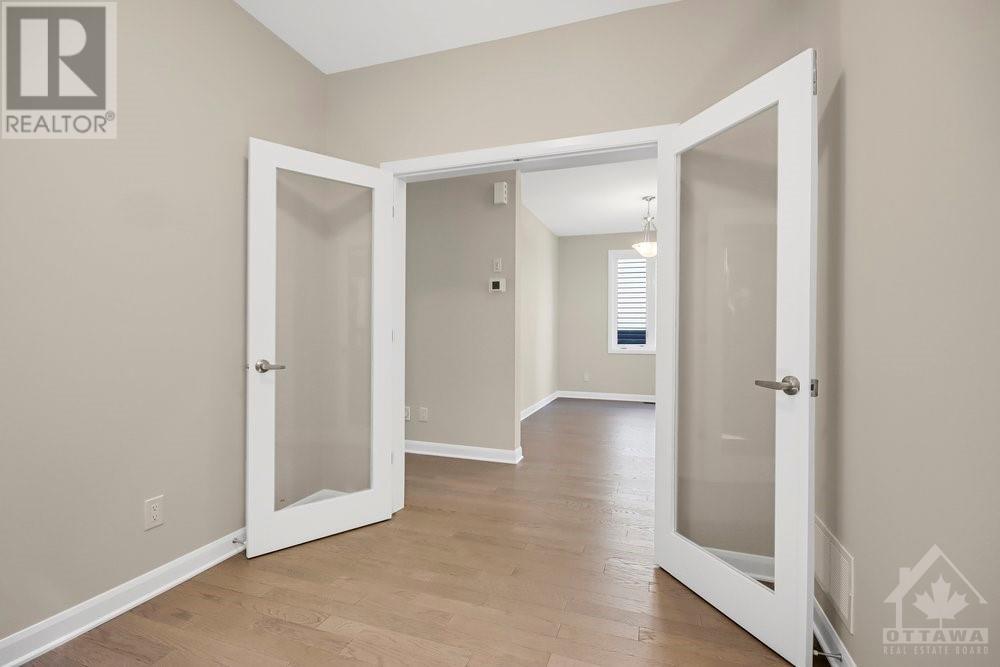 548 Anchor Circle, Manotick, Ontario  K2B 7Z5 - Photo 4 - 1358927
