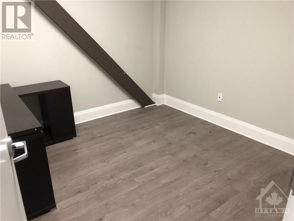 1886 Merivale Road Unit#100, Ottawa, Ontario  K1A 2H0 - Photo 15 - 1359266