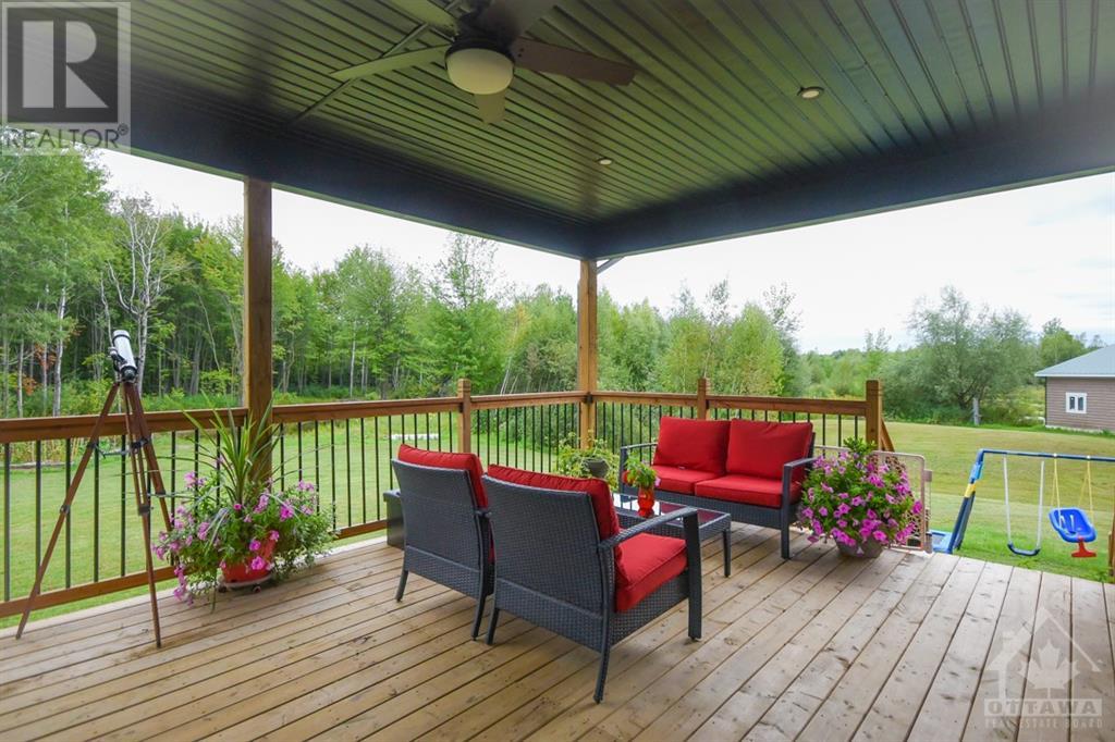 143 St Thomas Road, Vars, Ontario  K0A 3H0 - Photo 13 - 1359389