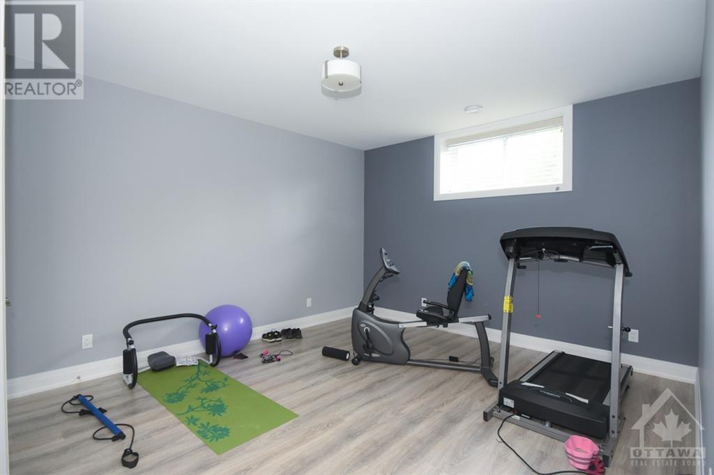 143 St Thomas Road, Vars, Ontario  K0A 3H0 - Photo 2 - 1359389