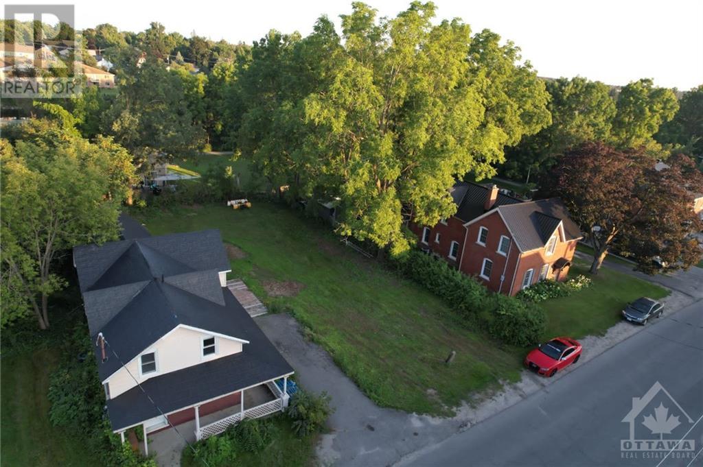 216 Clothier Street W, Kemptville, Ontario  K0G 1J0 - Photo 8 - 1359446