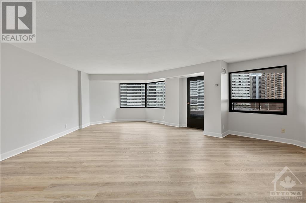 151 Bay Street Unit#702, Ottawa, Ontario  K1R 7T2 - Photo 3 - 1359441