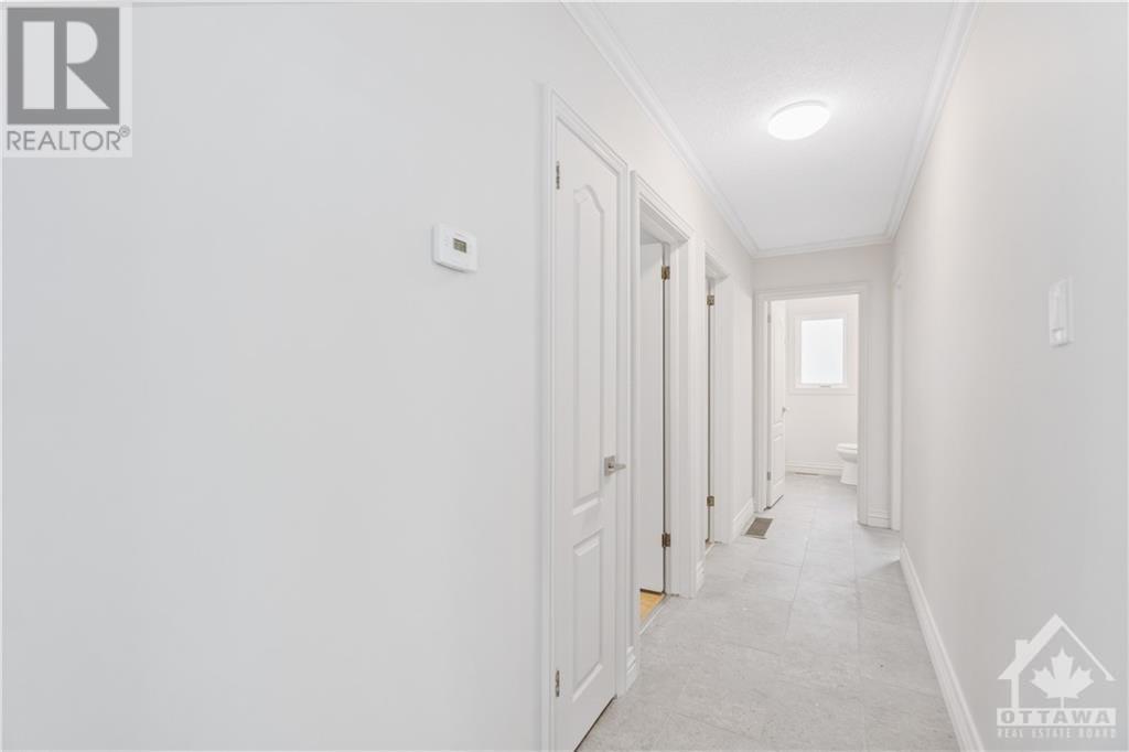 9 Melva Avenue, Ottawa, Ontario  K1T 3W9 - Photo 14 - 1359306