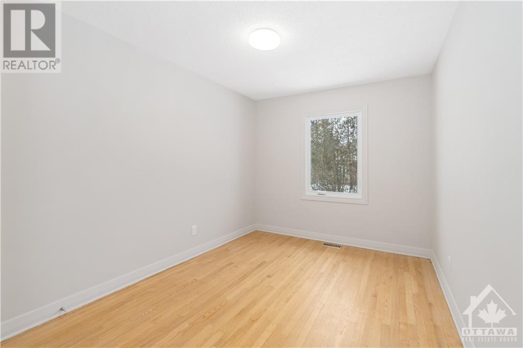 9 Melva Avenue, Ottawa, Ontario  K1T 3W9 - Photo 15 - 1359306