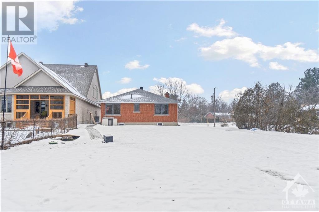 9 Melva Avenue, Ottawa, Ontario  K1T 3W9 - Photo 18 - 1359306
