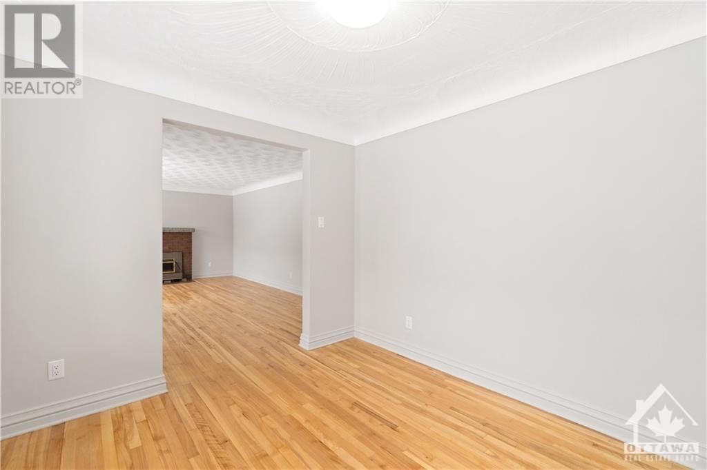 9 Melva Avenue, Ottawa, Ontario  K1T 3W9 - Photo 6 - 1359306