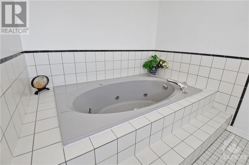 54 Claudet Crescent, Ottawa, Ontario  K1G 4R3 - Photo 18 - 1359325