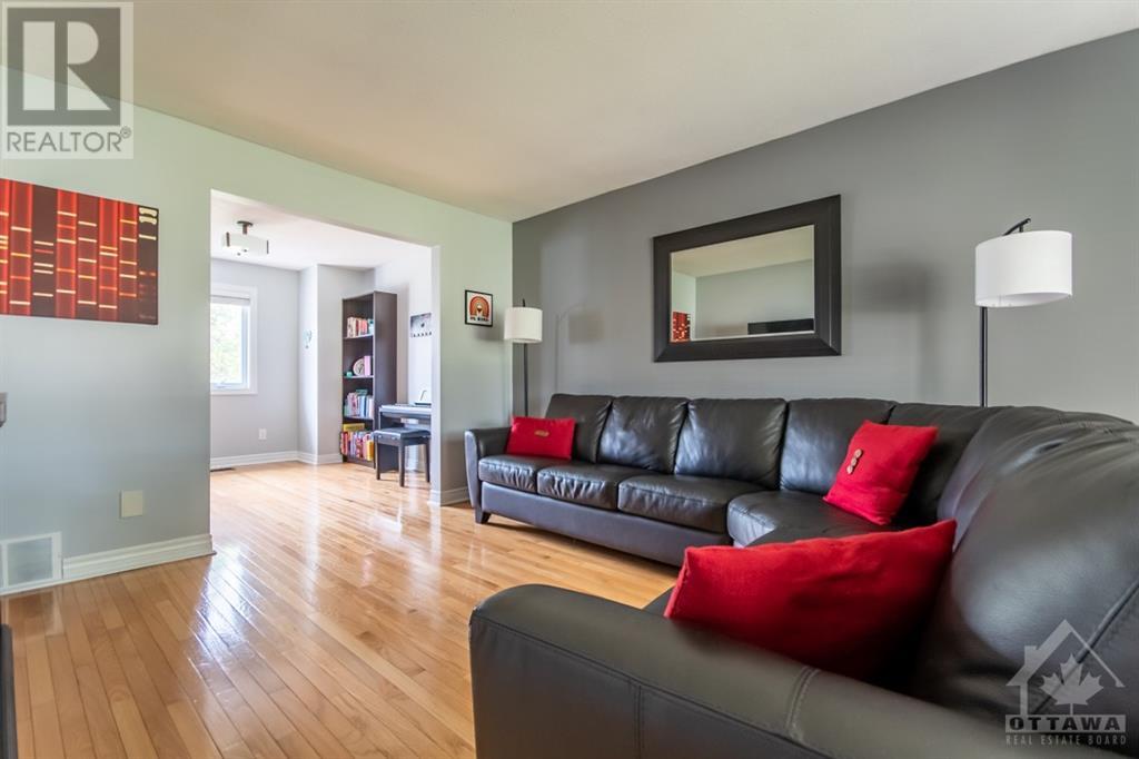 17 Menard Street, Embrun, Ontario  K0A 1W1 - Photo 3 - 1359510