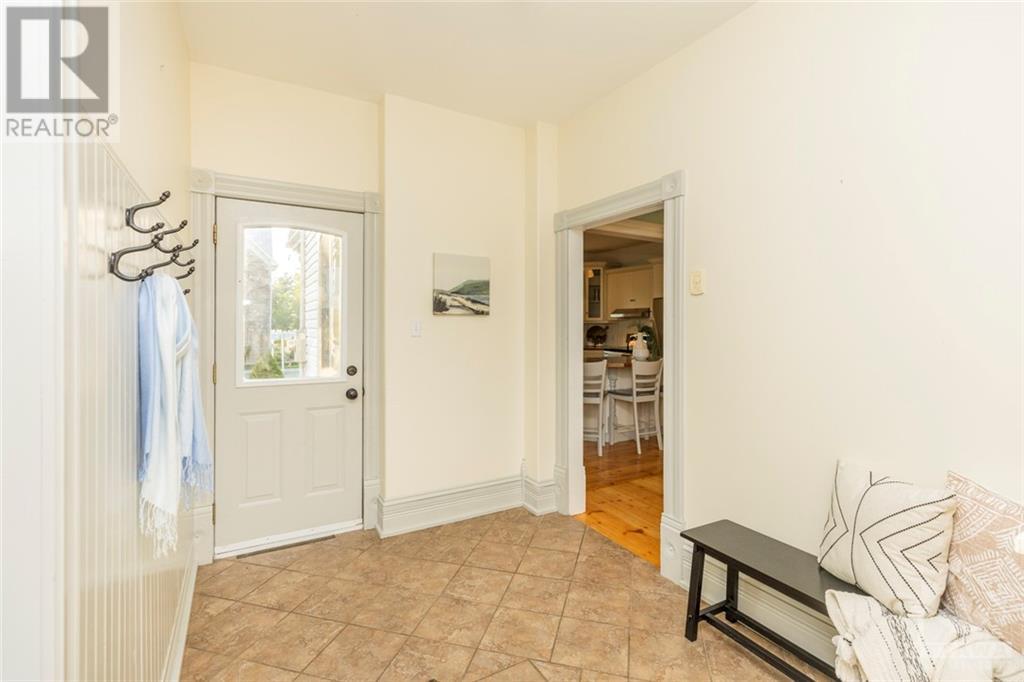 11520 Queen Street, Inkerman, Ontario  K0E 1J0 - Photo 3 - 1357771