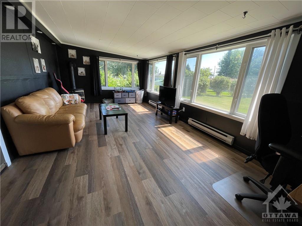 20 Woodside Lane Lane, White Lake, Ontario  K0A 3L0 - Photo 10 - 1359652