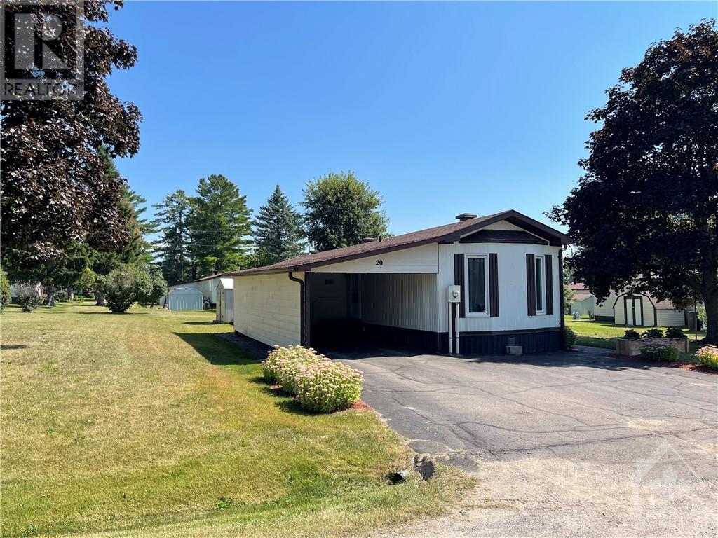 20 Woodside Lane Lane, White Lake, Ontario  K0A 3L0 - Photo 2 - 1359652