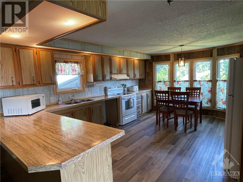 20 Woodside Lane Lane, White Lake, Ontario  K0A 3L0 - Photo 7 - 1359652