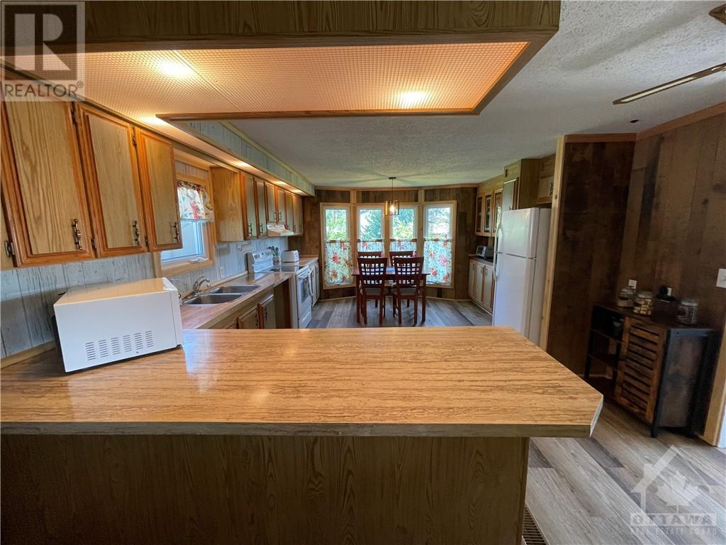 20 Woodside Lane Lane, White Lake, Ontario  K0A 3L0 - Photo 8 - 1359652