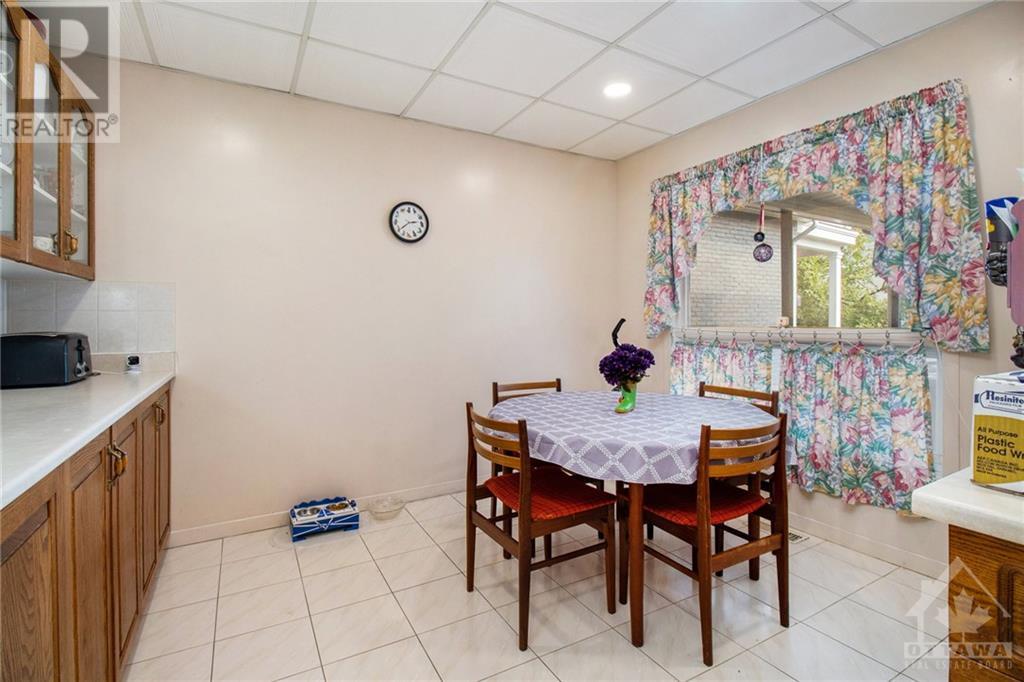 355 Madison Avenue, Ottawa, Ontario  K2A 0B6 - Photo 10 - 1358990