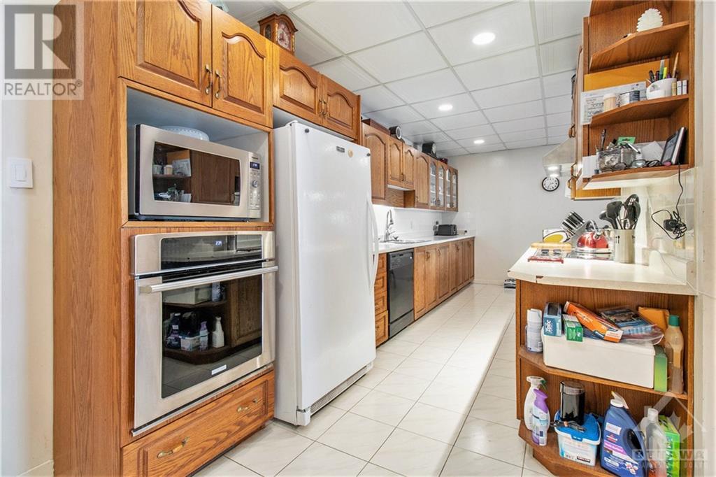 355 Madison Avenue, Ottawa, Ontario  K2A 0B6 - Photo 7 - 1358990