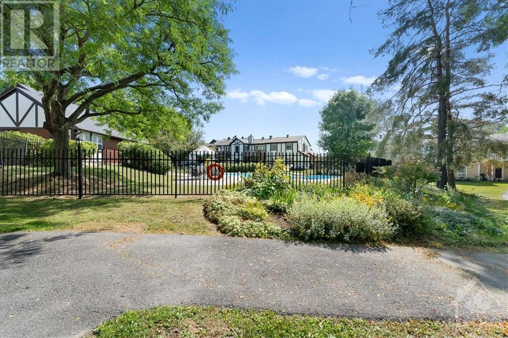 35d Stonehaven Drive, Ottawa, Ontario  K2M 1E2 - Photo 30 - 1359784