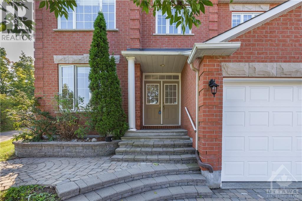 3241 Carriage Hill Place, Ottawa, Ontario  K1T 3X5 - Photo 3 - 1357945