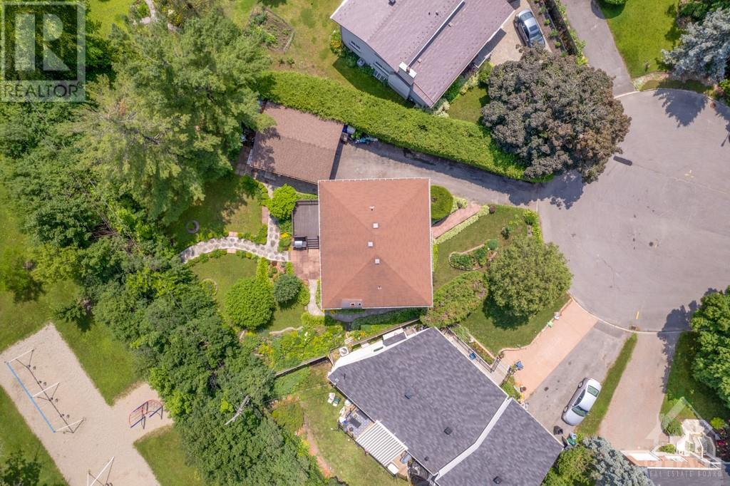 963 Kincaid Court, Ottawa, Ontario  K1V 6N6 - Photo 3 - 1359598