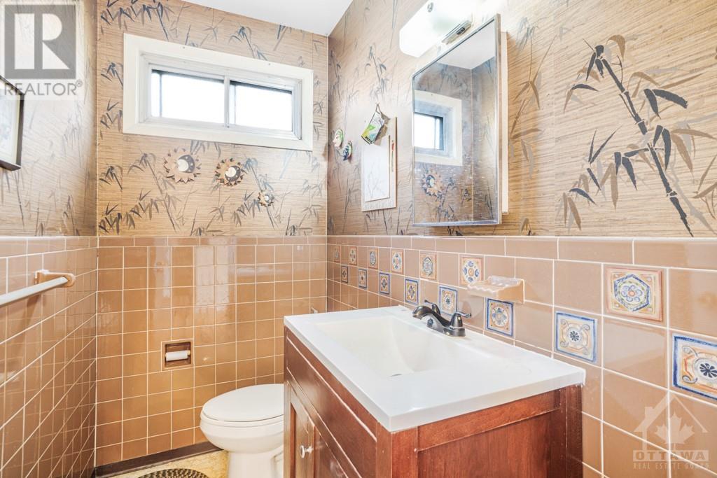 963 Kincaid Court, Ottawa, Ontario  K1V 6N6 - Photo 7 - 1359598